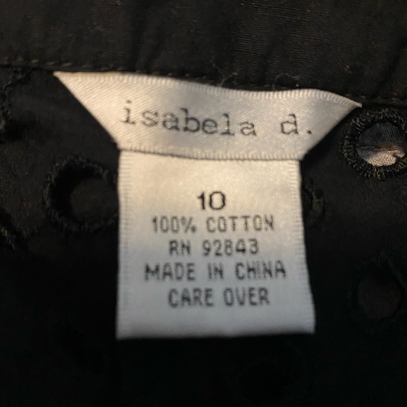 Isabela d. top. Perfect to wear over a cute camisole and to pair with jeans! - Picture 2 of 2